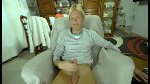 jeff online show from January 2025 04:00:01 PM