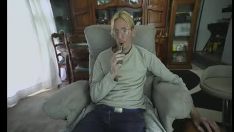 Snapshot of 00jeff31 chatting on February 2026 09:27:02 AM jeff online show from February 2026 09:27:02 AM