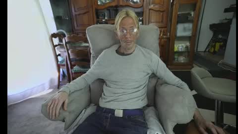 Snapshot of 00jeff31 chatting on February 2026 09:16:02 AM jeff online show from February 2026 09:16:02 AM