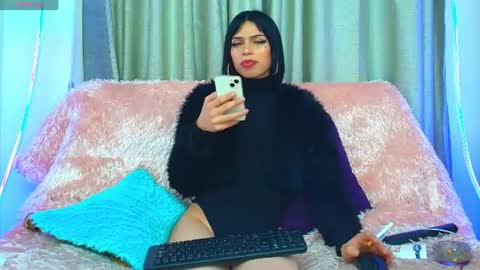 Klhoe Carter 3 online show from July 2026 01:20:01 AM