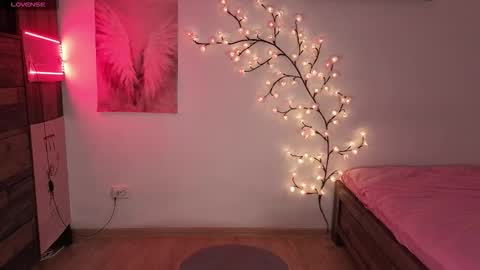 Mario online show from October 2025 01:28:01 PM