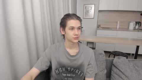 Adam online show from September 2025 10:40:02 AM