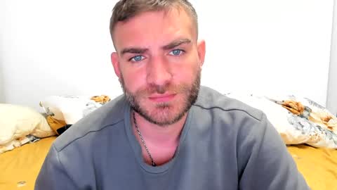 Snapshot of 10in_deluxe chatting on January 2025 07:49:01 AM 10in_deluxe online show from January 2025 07:49:01 AM