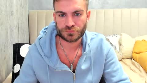 Snapshot of 10in_deluxe chatting on January 2025 08:36:01 AM 10in_deluxe online show from January 2025 08:36:01 AM