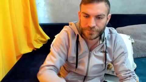 Snapshot of 10in_deluxe chatting on February 2025 06:39:01 AM 10in_deluxe online show from February 2025 06:39:01 AM