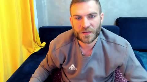 Snapshot of 10in_deluxe chatting on February 2025 06:14:02 AM 10in_deluxe online show from February 2025 06:14:02 AM