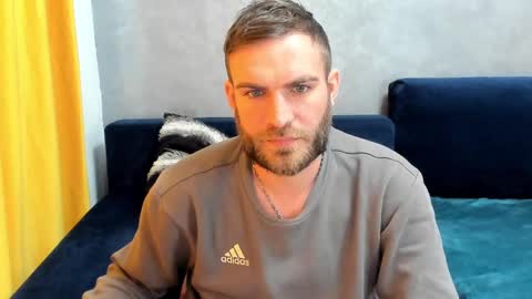 Snapshot of 10in_deluxe chatting on March 2025 08:23:02 AM 10in_deluxe online show from March 2025 08:23:02 AM