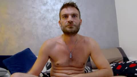 Snapshot of 10in_deluxe chatting on September 2025 06:48:02 AM 10in_deluxe online show from September 2025 06:48:02 AM