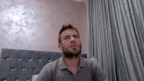 Snapshot of 10in_deluxe chatting on December 2025 05:57:01 AM 10in_deluxe online show from December 2025 05:57:01 AM