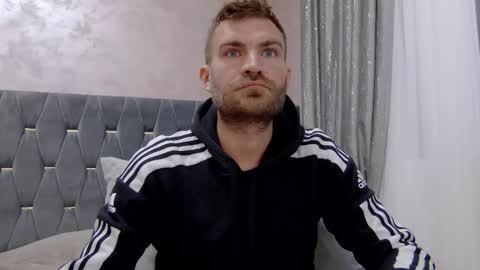 Snapshot of 10in_deluxe chatting on December 2025 10:42:01 AM 10in_deluxe online show from December 2025 10:42:01 AM