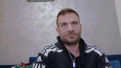 Snapshot of 10in_deluxe chatting on December 2025 06:59:01 PM 10in_deluxe online show from December 2025 06:59:01 PM