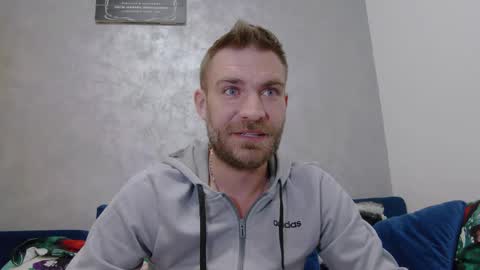 Snapshot of 10in_deluxe chatting on December 2025 07:48:02 AM 10in_deluxe online show from December 2025 07:48:02 AM