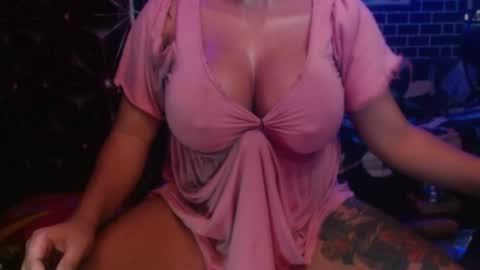  i am trixie im Your Selfsucking Mistress  online show from June 2026 04:31:01 AM