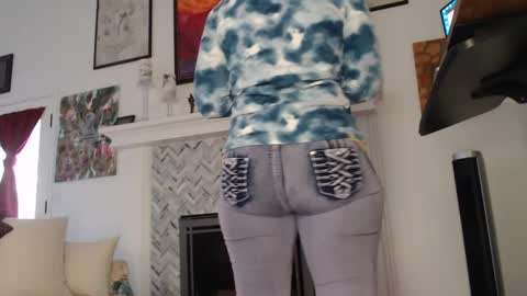 Snapshot of 11willowandjohn11 chatting on January 2025 03:22:02 PM Aurora Willows online show from January 2025 03:22:02 PM