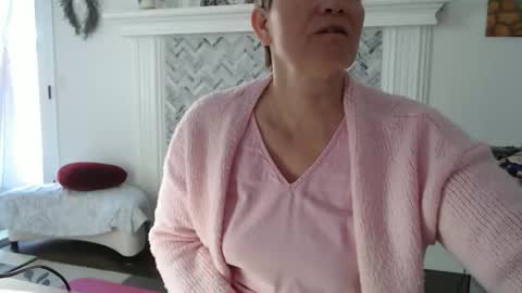 Aurora Willows online show from February 2026 03:45:02 PM