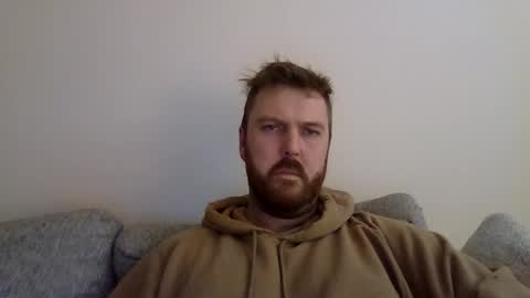 Snapshot of 123holt123 chatting on April 2026 07:55:02 PM 123holt123 online show from April 2026 07:55:02 PM