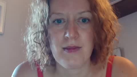 12ennie online show from September 2025 06:17:01 AM