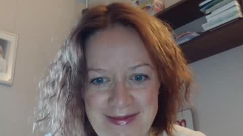 12ennie online show from October 2025 06:21:02 AM