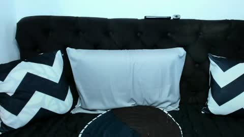 jenica online show from May 2026 05:53:02 PM