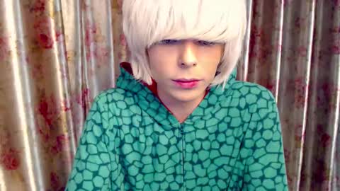 Angelfree online show from February 2026 05:17:01 AM