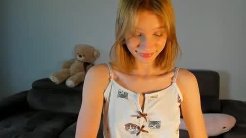 Kira online show from June 2026 01:33:01 PM