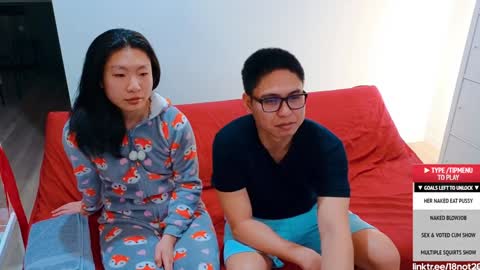 Snapshot of 18not20 chatting on December 2024 04:44:01 AM Tong Ralph online show from December 2024 04:44:01 AM