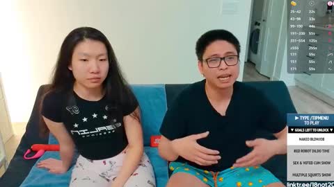 Snapshot of 18not20 chatting on February 2026 06:22:01 AM Tong Ralph online show from February 2026 06:22:01 AM