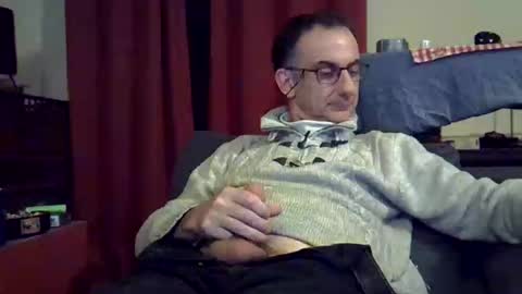 Snapshot of 18remy45 chatting on December 2024 11:57:01 PM 18remy45 online show from December 2024 11:57:01 PM