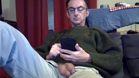 Snapshot of 18remy45 chatting on December 2024 12:51:02 AM 18remy45 online show from December 2024 12:51:02 AM