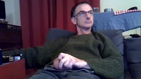 Snapshot of 18remy45 chatting on December 2024 09:28:01 PM 18remy45 online show from December 2024 09:28:01 PM