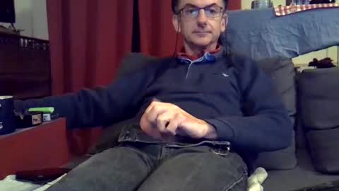 Snapshot of 18remy45 chatting on December 2024 08:57:02 PM 18remy45 online show from December 2024 08:57:02 PM