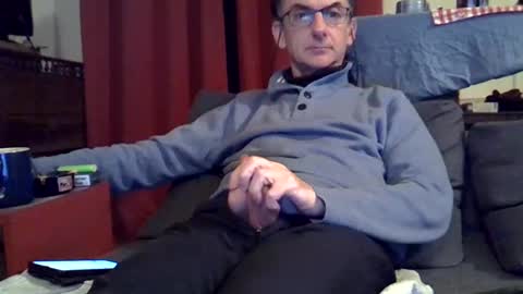 Snapshot of 18remy45 chatting on December 2024 12:05:02 AM 18remy45 online show from December 2024 12:05:02 AM