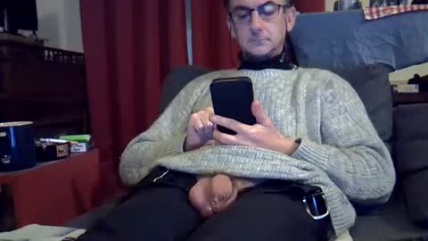 Snapshot of 18remy45 chatting on December 2024 06:12:01 PM 18remy45 online show from December 2024 06:12:01 PM