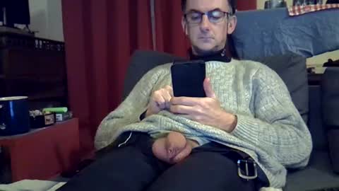 Snapshot of 18remy45 chatting on December 2024 09:26:02 PM 18remy45 online show from December 2024 09:26:02 PM