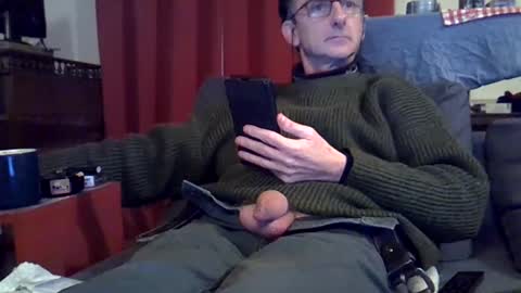 Snapshot of 18remy45 chatting on December 2024 08:18:01 PM 18remy45 online show from December 2024 08:18:01 PM