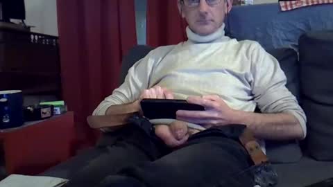 Snapshot of 18remy45 chatting on January 2025 04:55:01 PM 18remy45 online show from January 2025 04:55:01 PM