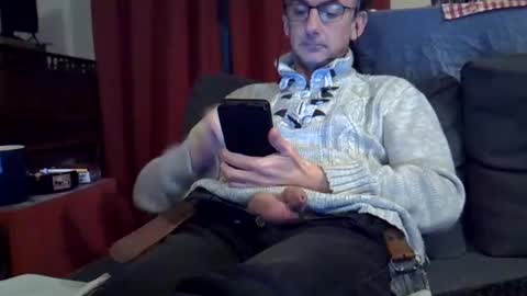 Snapshot of 18remy45 chatting on January 2025 02:09:01 PM 18remy45 online show from January 2025 02:09:01 PM