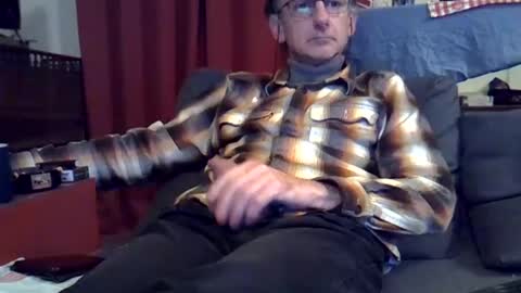 Snapshot of 18remy45 chatting on February 2025 09:37:02 PM 18remy45 online show from February 2025 09:37:02 PM