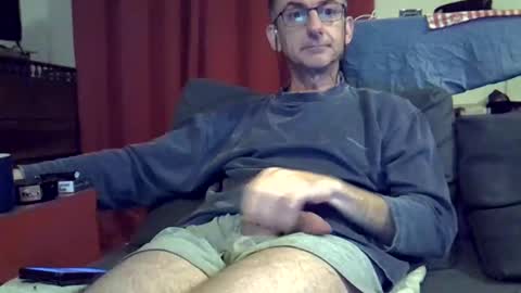 Snapshot of 18remy45 chatting on February 2025 02:43:02 PM 18remy45 online show from February 2025 02:43:02 PM