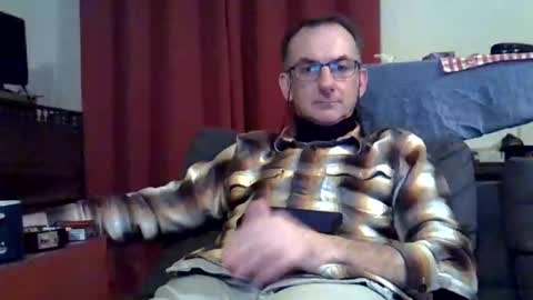 Snapshot of 18remy45 chatting on February 2025 09:43:01 PM 18remy45 online show from February 2025 09:43:01 PM