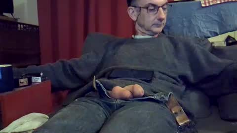 Snapshot of 18remy45 chatting on March 2025 06:05:02 PM 18remy45 online show from March 2025 06:05:02 PM