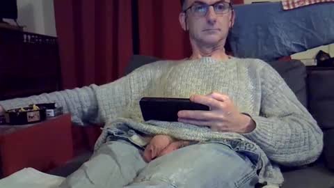 Snapshot of 18remy45 chatting on March 2025 08:31:02 PM 18remy45 online show from March 2025 08:31:02 PM