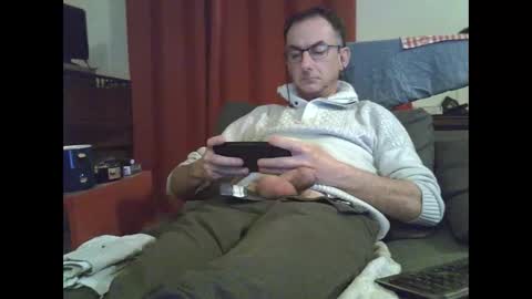 Snapshot of 18remy45 chatting on March 2025 09:45:02 PM 18remy45 online show from March 2025 09:45:02 PM