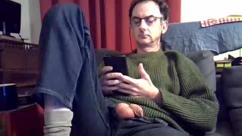 Snapshot of 18remy45 chatting on November 2025 06:41:04 PM 18remy45 online show from November 2025 06:41:04 PM