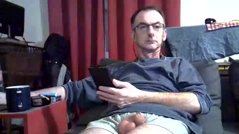 Snapshot of 18remy45 chatting on December 2025 09:11:02 PM 18remy45 online show from December 2025 09:11:02 PM