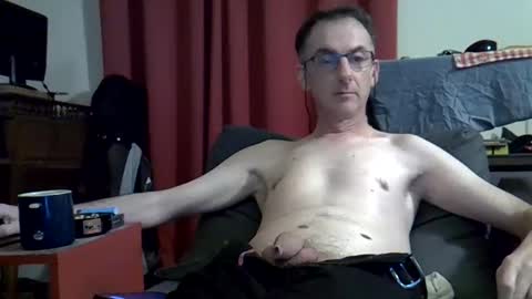 Snapshot of 18remy45 chatting on December 2025 06:05:02 PM 18remy45 online show from December 2025 06:05:02 PM