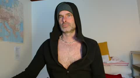 Snapshot of 19djulia chatting on January 2025 08:47:01 AM djulia online show from January 2025 08:47:01 AM