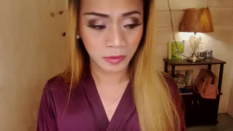 Snapshot of 1bigsurprise4you chatting on February 2025 03:44:02 AM angel online show from February 2025 03:44:02 AM