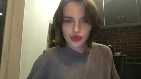 Snapshot of 1dove chatting on January 2025 04:46:01 PM DOVE online show from January 2025 04:46:01 PM