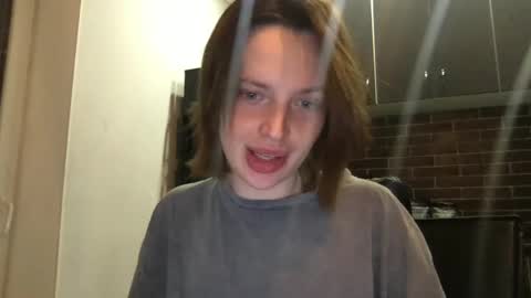 Snapshot of 1dove chatting on January 2025 04:48:02 PM DOVE online show from January 2025 04:48:02 PM